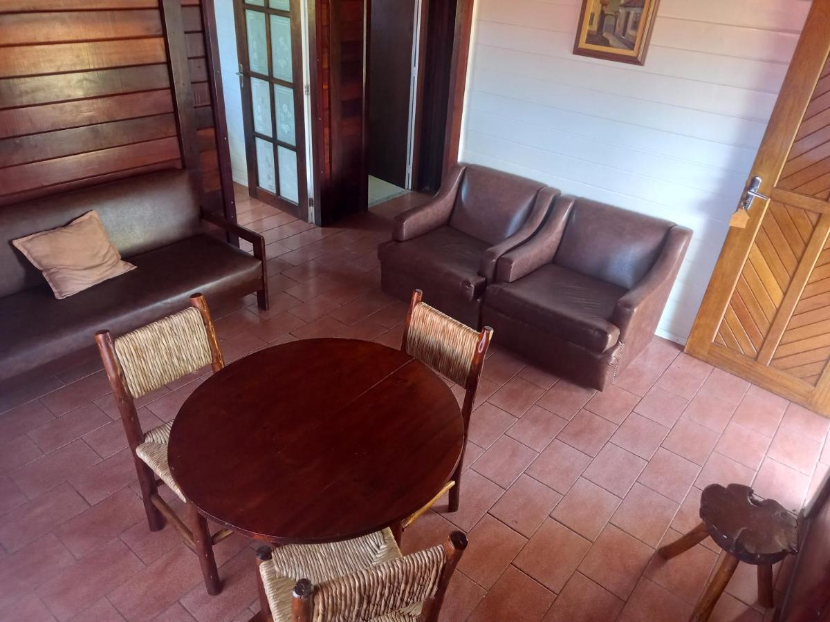 Pousada Casa Amarela Пиракая Екстериор снимка