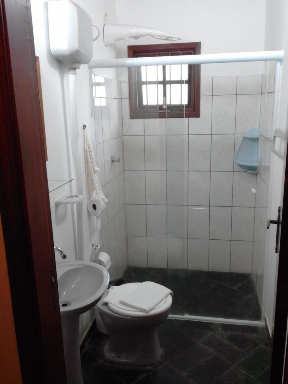 Pousada Casa Amarela Пиракая Екстериор снимка